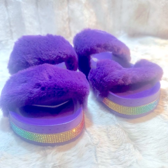 Purple Faux Fur Furry Double Strap Slide In Sandals - Picture 4 of 7